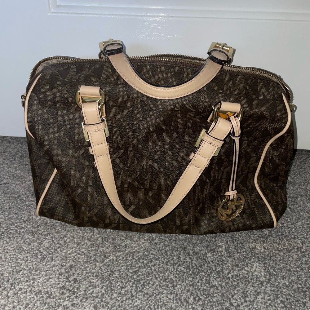 *RARE* Retired Michael Kors duffel style handbag.